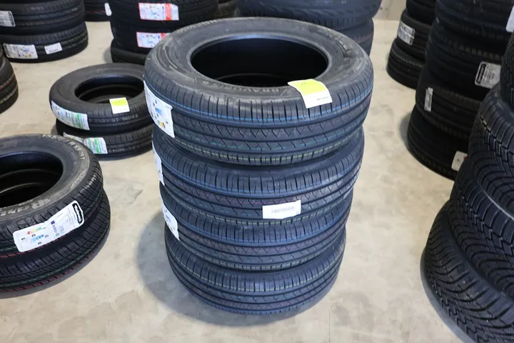 Barum Bravuris 6 - Sommerreifen Set Größe: 195/65 R 15